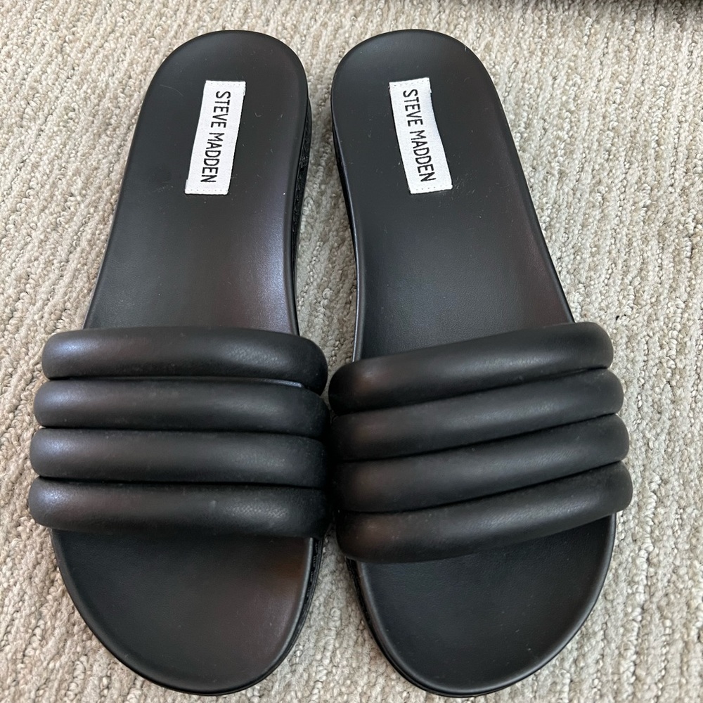 Steve Madden slide sandals